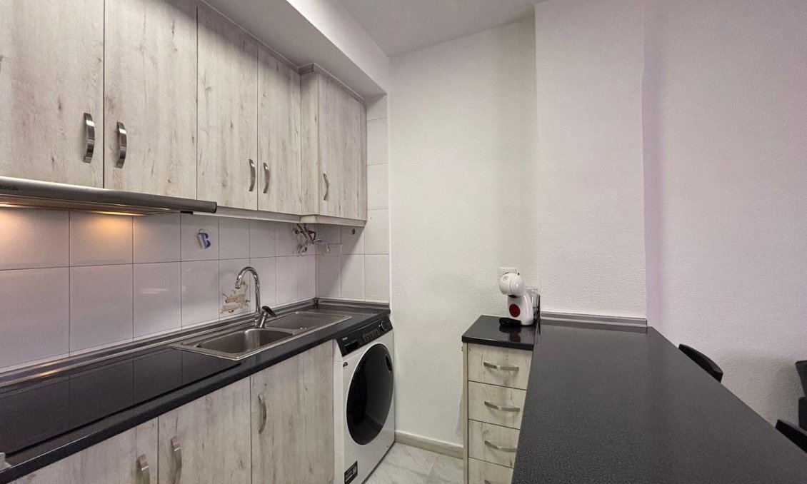 Wiederverkauf - Wohnung -
Torrevieja - Playa del Cura