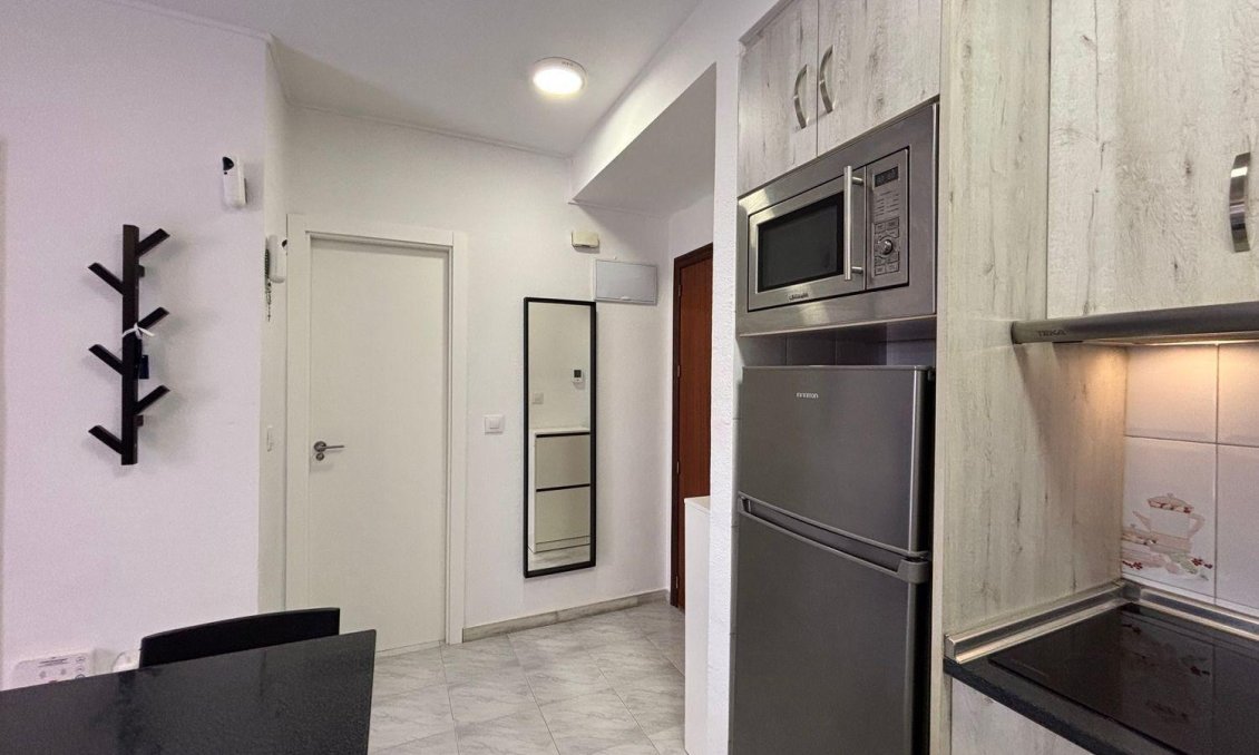 Wiederverkauf - Wohnung -
Torrevieja - Playa del Cura