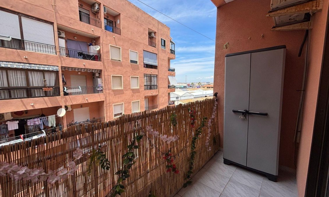 Wiederverkauf - Wohnung -
Torrevieja - Playa del Cura