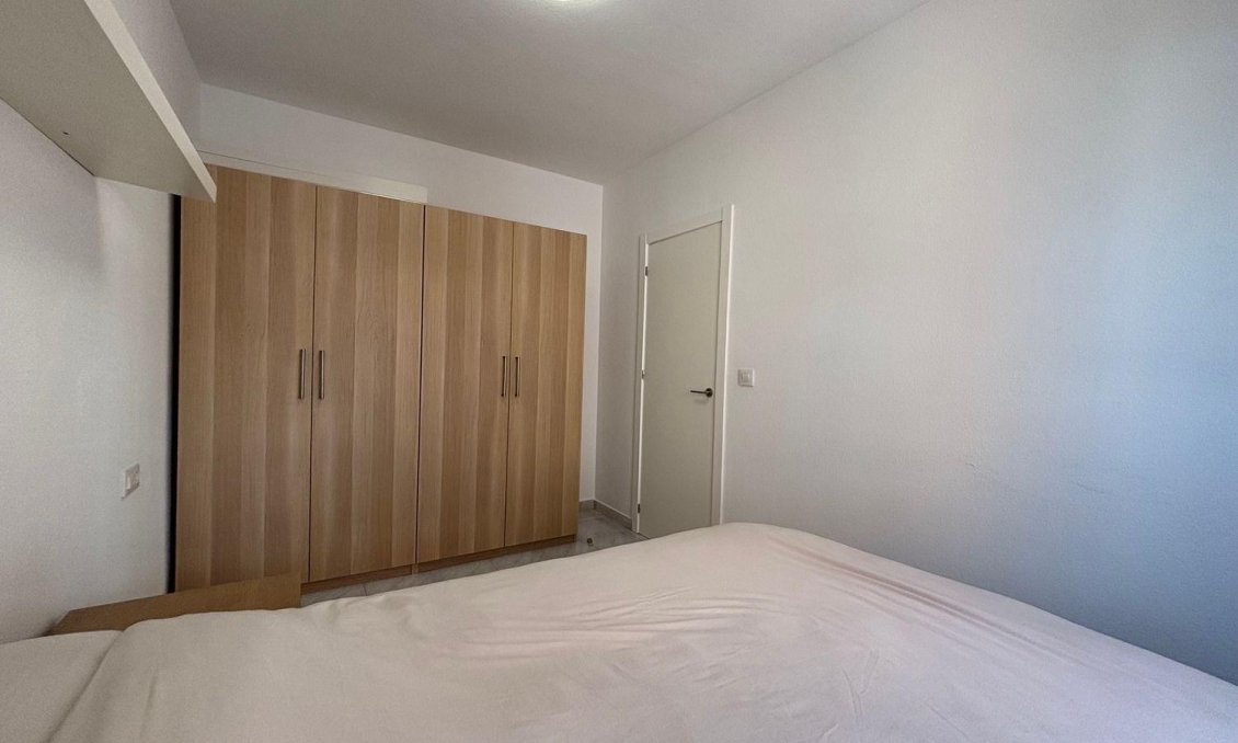 Wiederverkauf - Wohnung -
Torrevieja - Playa del Cura