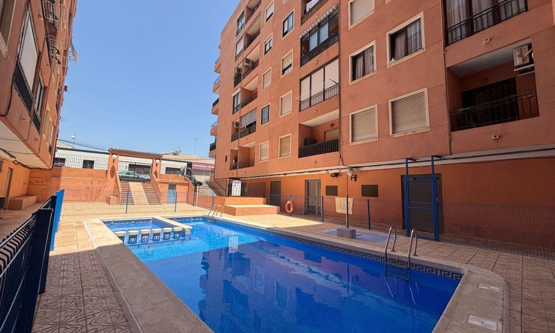 Wiederverkauf - Wohnung -
Torrevieja - Playa del Cura