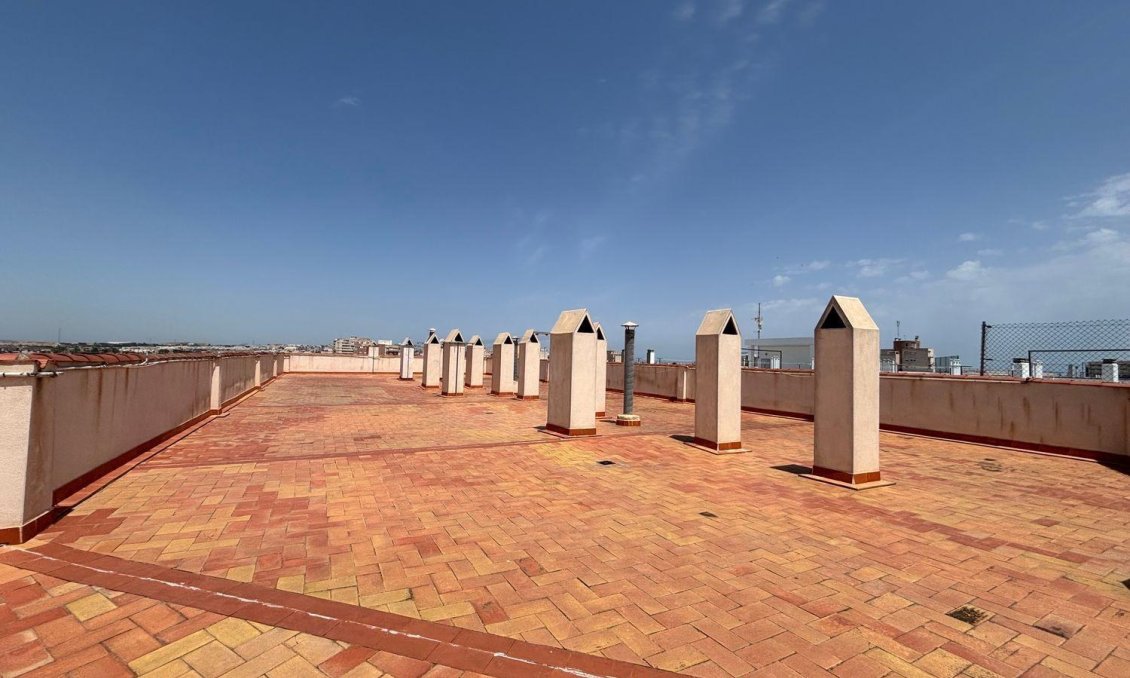 Wiederverkauf - Wohnung -
Torrevieja - Playa del Cura