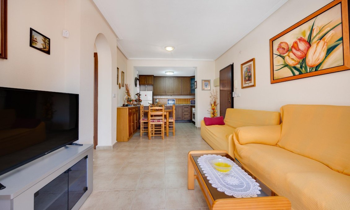 Segunda mano - Bungalow -
Torrevieja - Torrejón