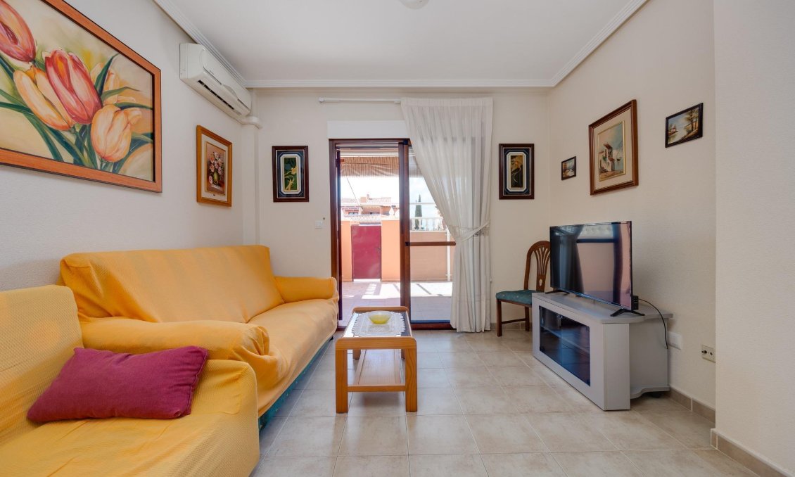 Segunda mano - Bungalow -
Torrevieja - Torrejón