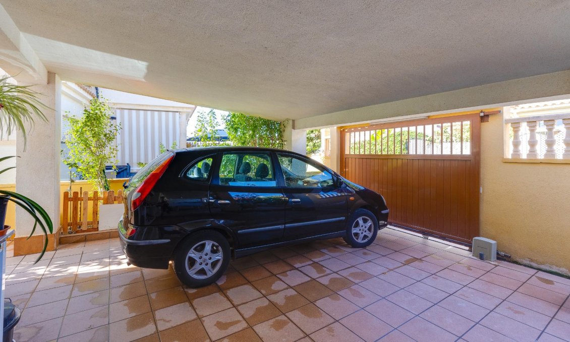 Segunda mano - Town House -
Torrevieja - Aguas Nuevas 2