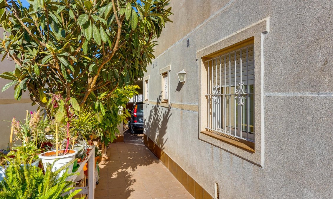 Segunda mano - Town House -
Torrevieja - Aguas Nuevas 2