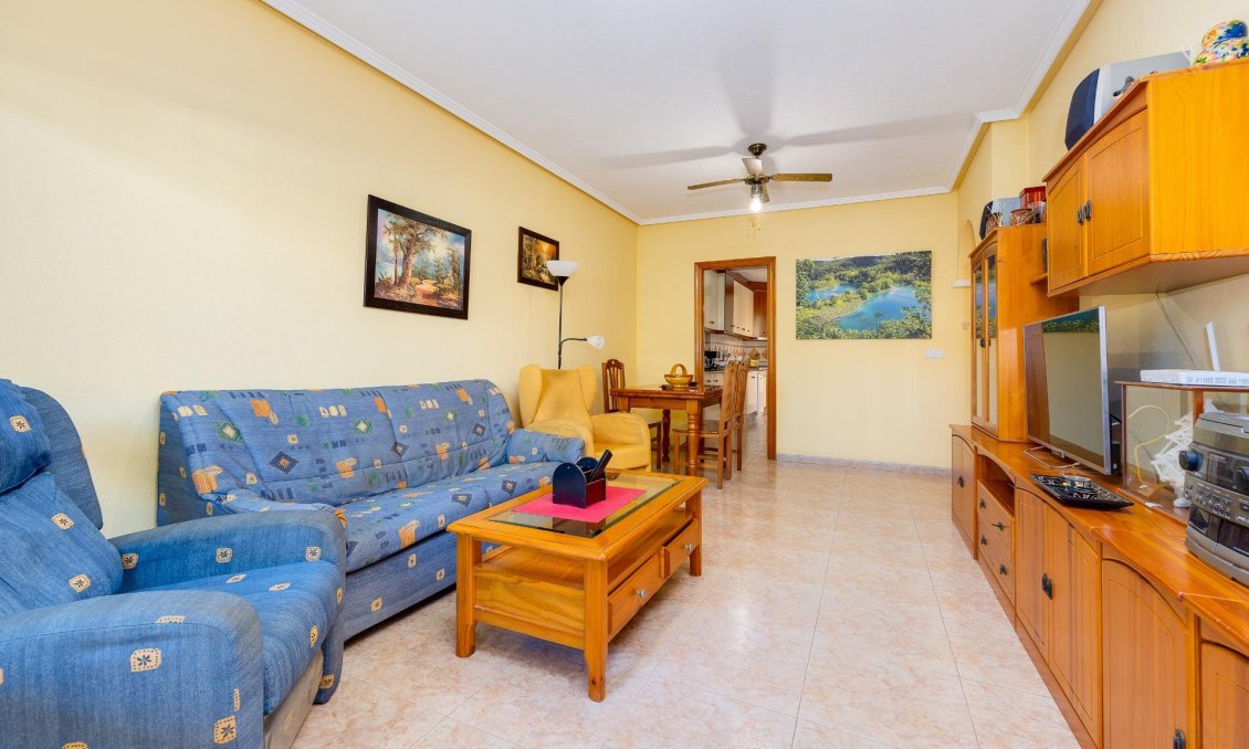 Segunda mano - Town House -
Torrevieja - Aguas Nuevas 2