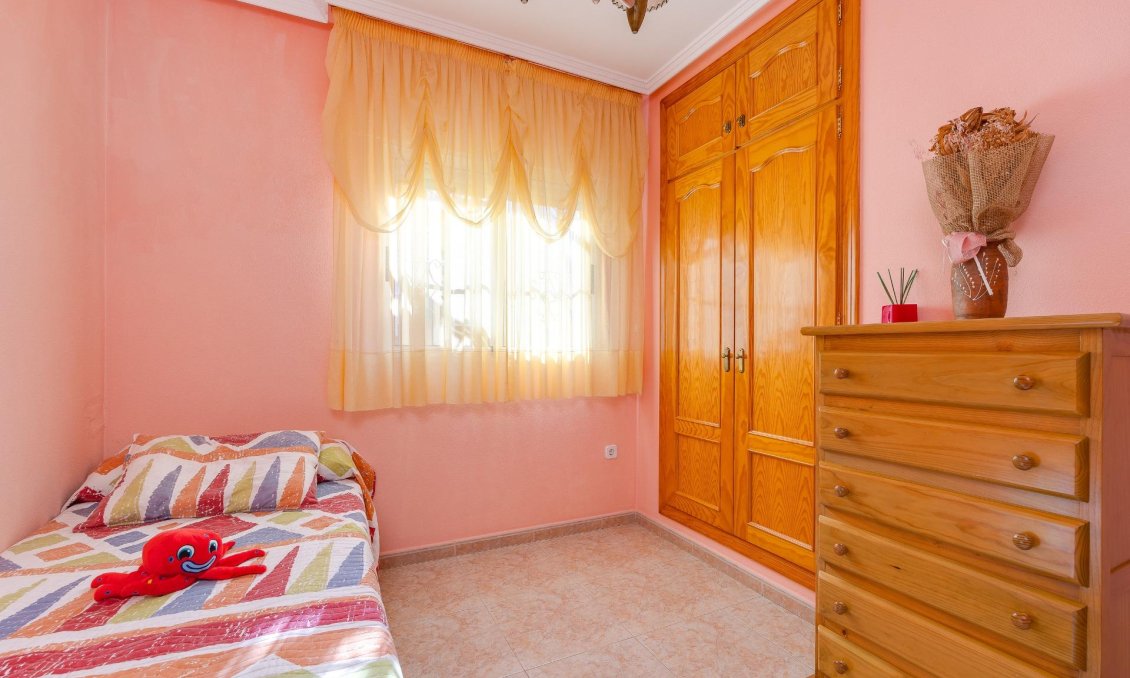 Segunda mano - Town House -
Torrevieja - Aguas Nuevas 2