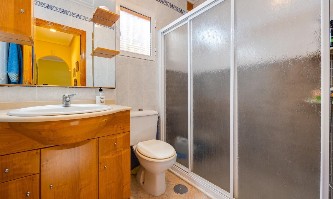 Segunda mano - Town House -
Torrevieja - Aguas Nuevas 2