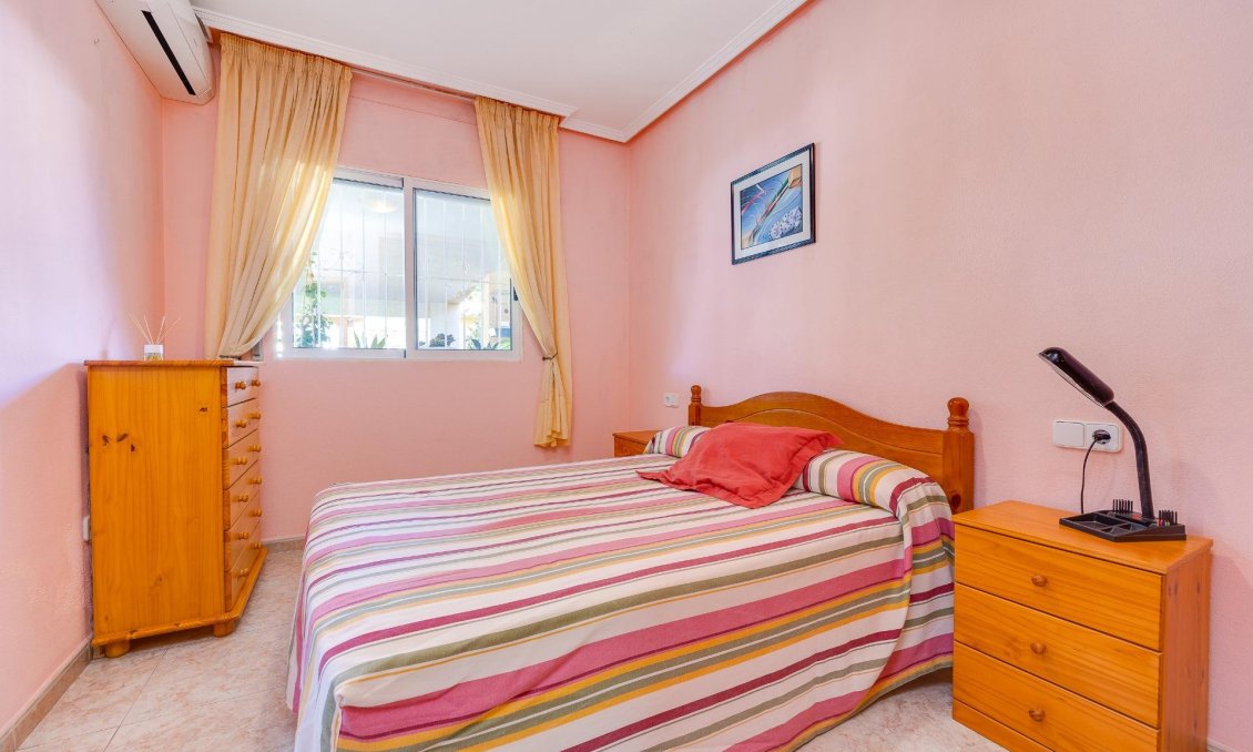 Segunda mano - Town House -
Torrevieja - Aguas Nuevas 2