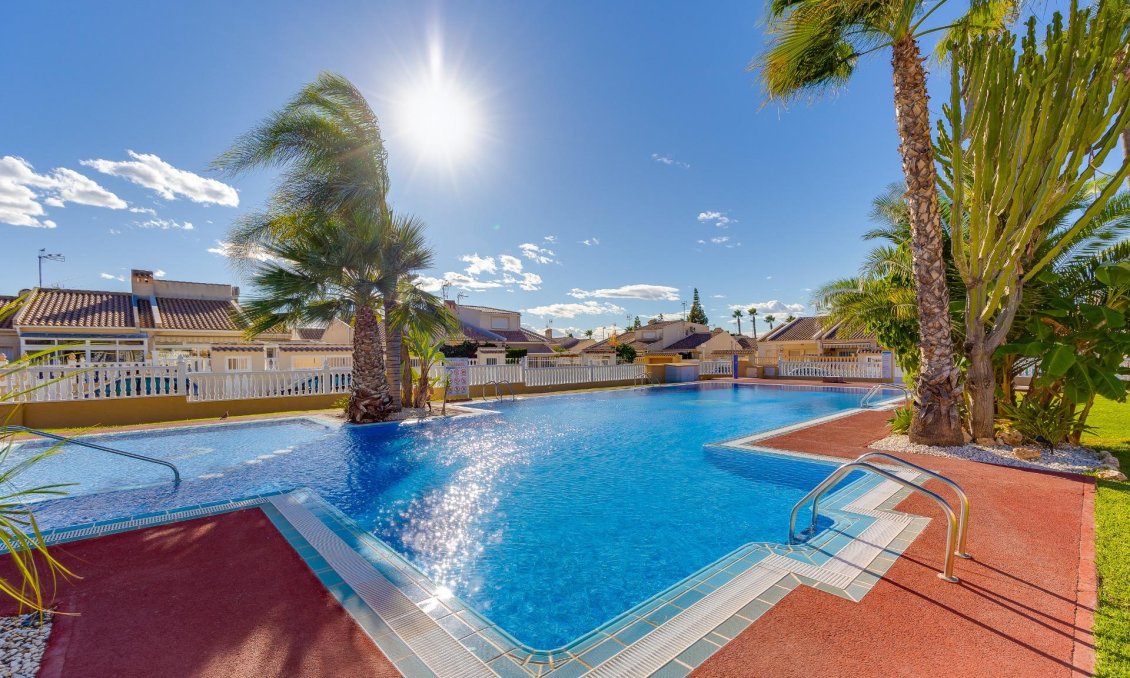 Segunda mano - Town House -
Torrevieja - Aguas Nuevas 2