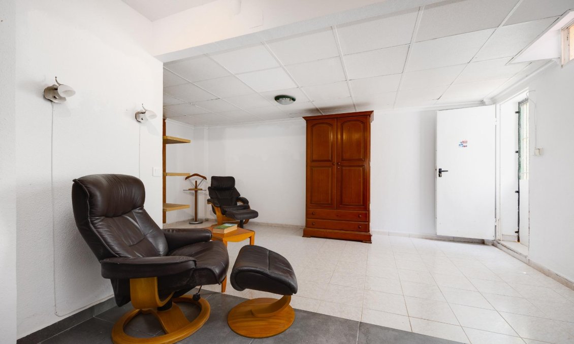 Segunda mano - Bungalow -
Torrevieja - Torre La Mata