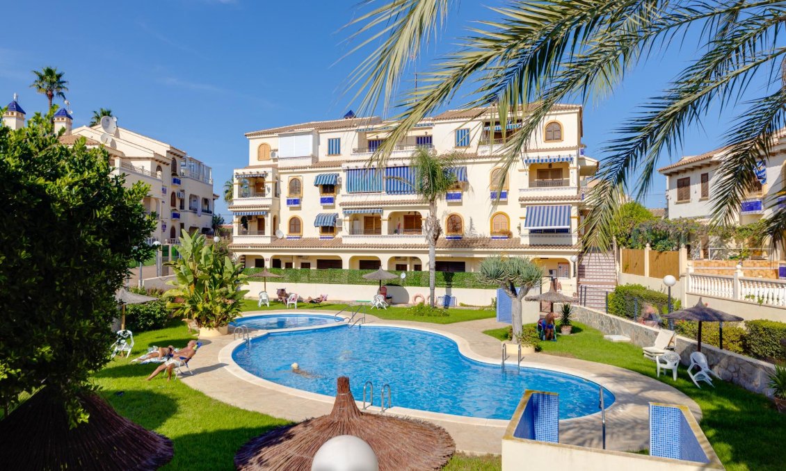 Segunda mano - Bungalow -
Torrevieja - Torre La Mata