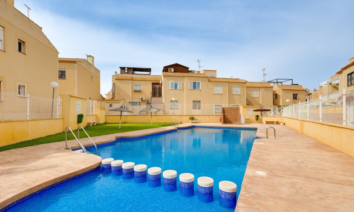 Wiederverkauf - Bungalow -
Torrevieja - Aguas Nuevas