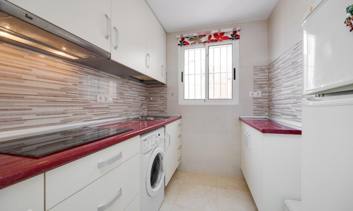 Wiederverkauf - Bungalow -
Torrevieja - Aguas Nuevas