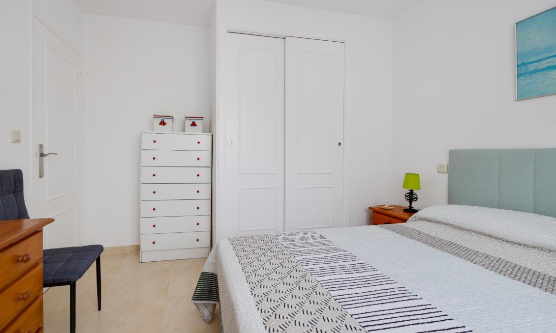 Wiederverkauf - Bungalow -
Torrevieja - Aguas Nuevas
