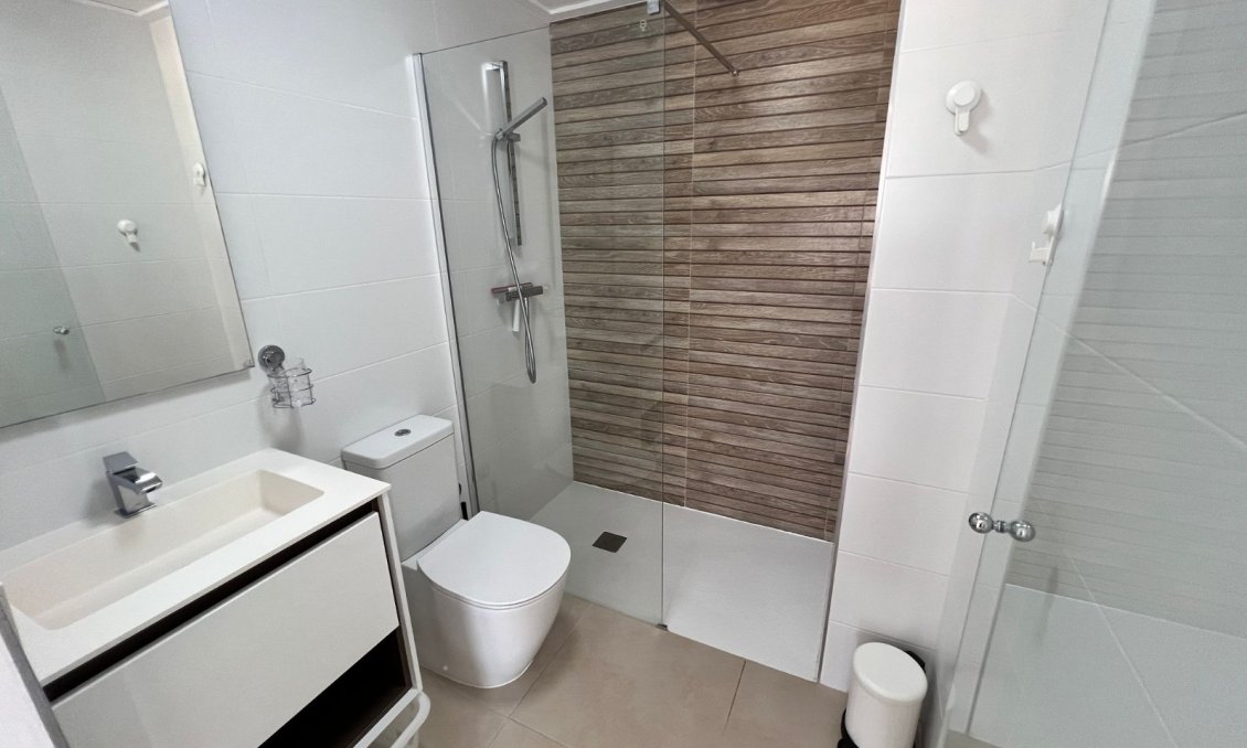 Segunda mano - Apartamento -
Vistabella Golf Entre Naranjos - Inland