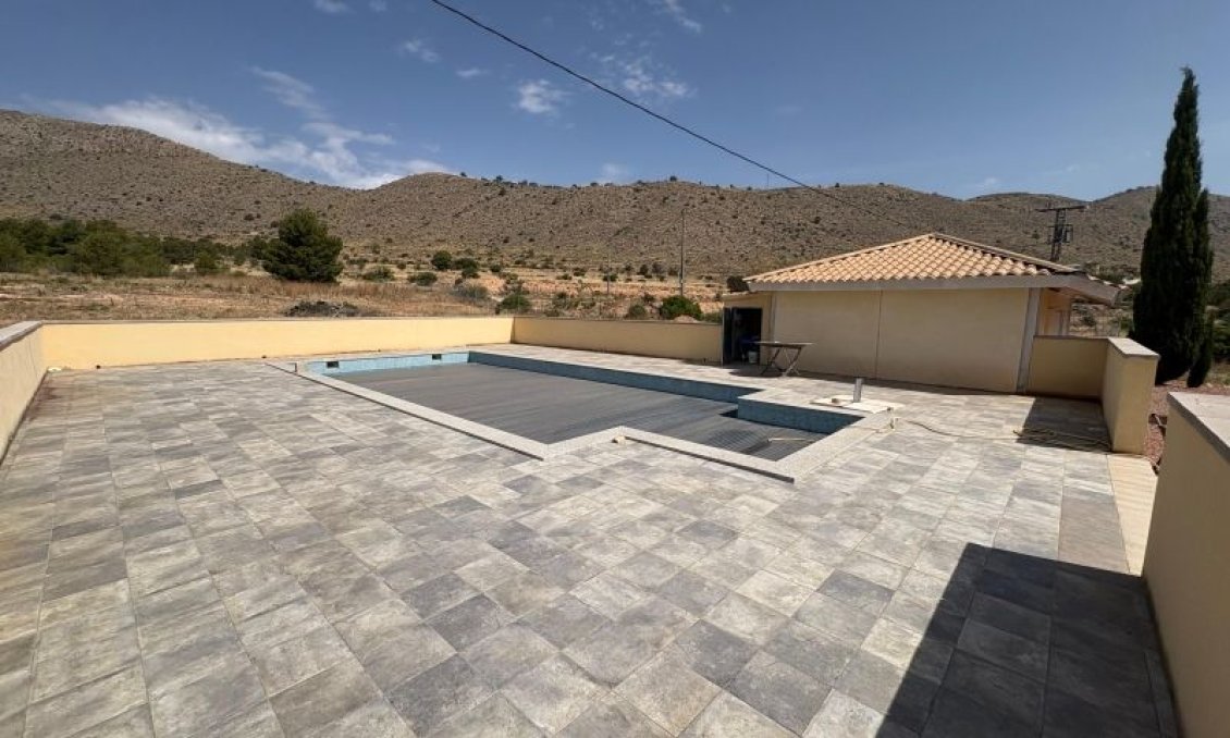 Segunda mano - Villa -
Hondón de las Nieves - Inland