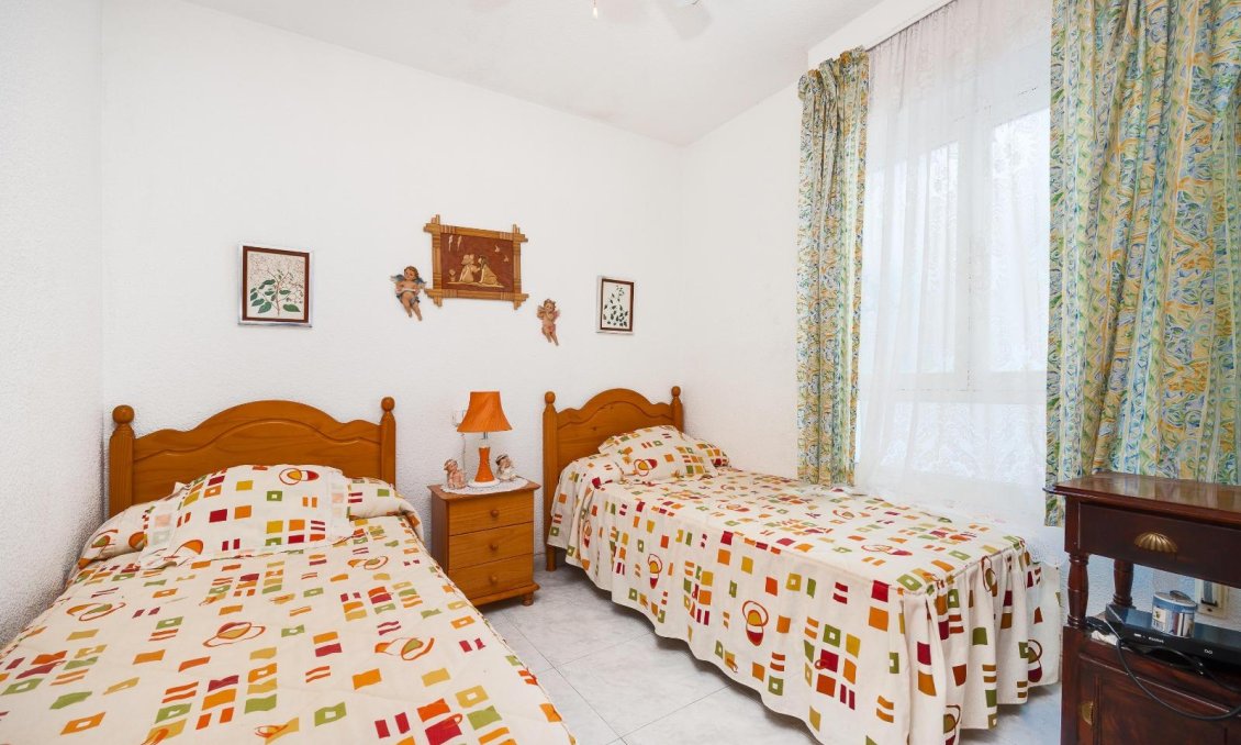 Segunda mano - Apartamento -
Torrevieja - Playa del Cura
