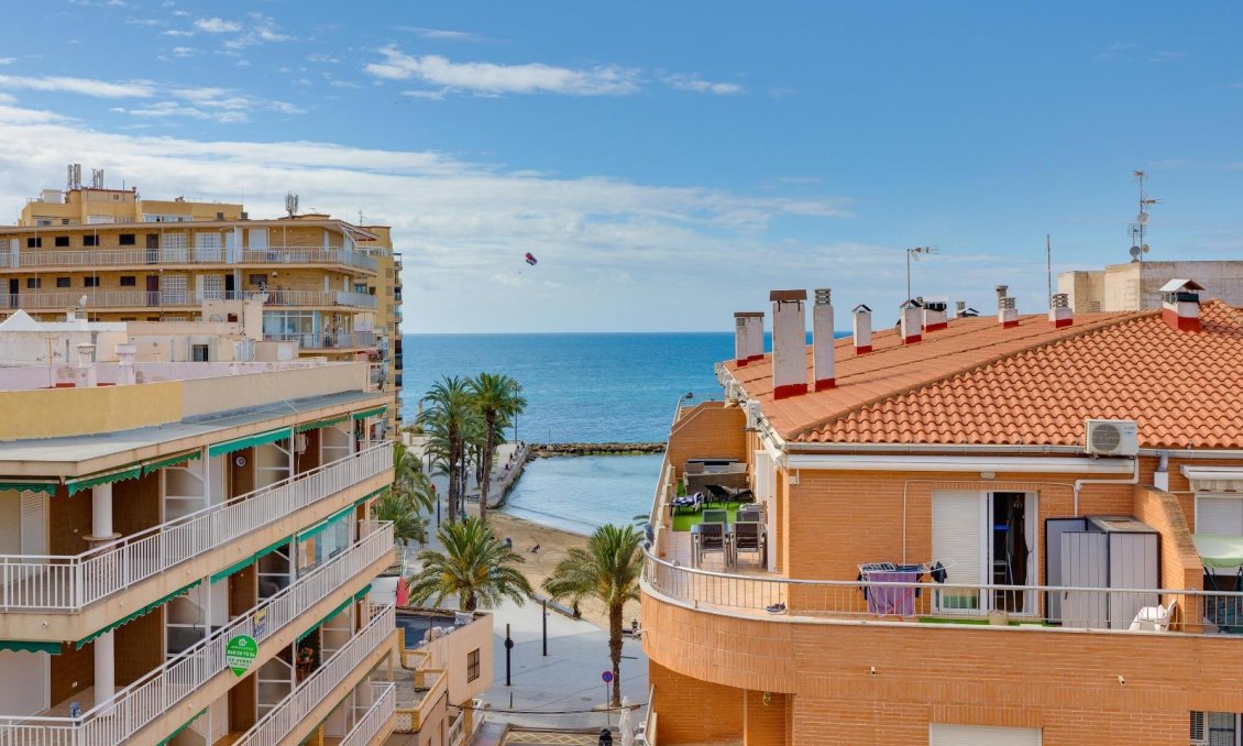 Segunda mano - Apartamento -
Torrevieja - Playa del Cura