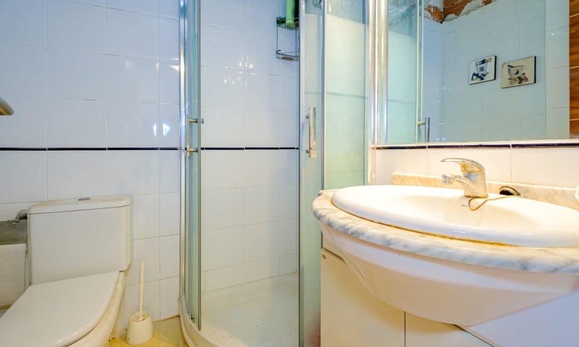 Segunda mano - Apartamento -
Torrevieja - Playa del Cura