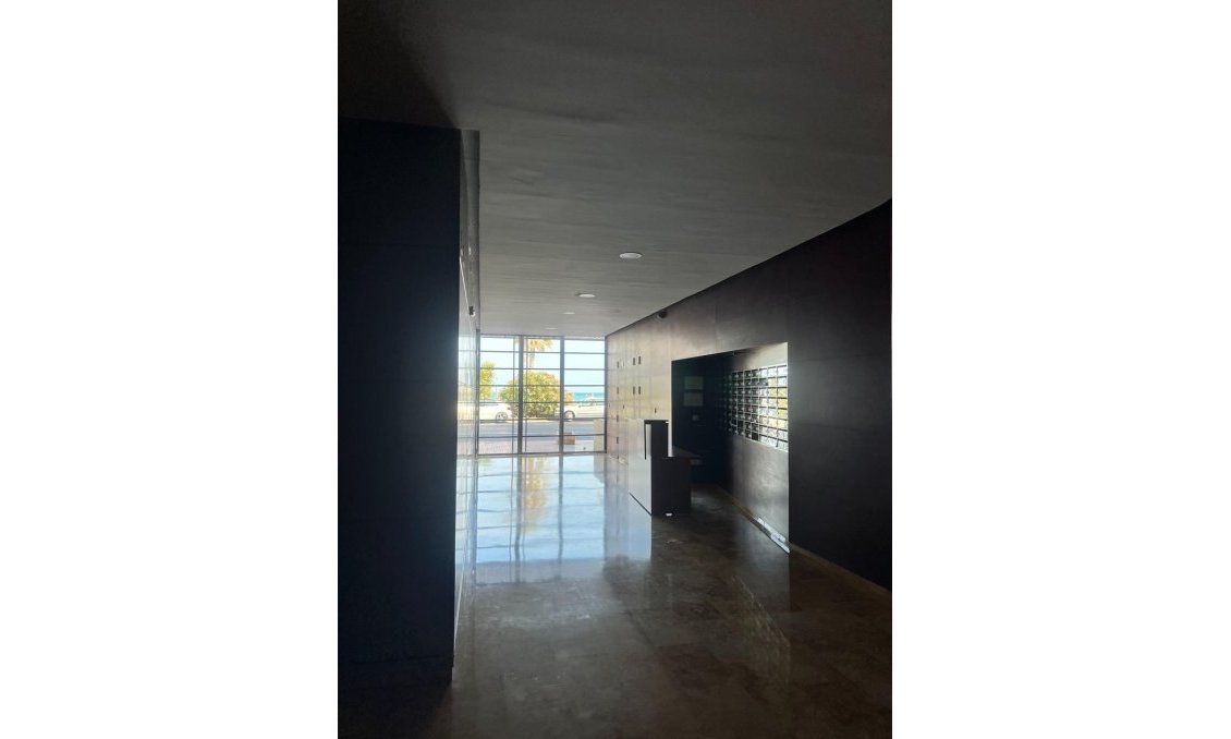 Segunda mano - Apartamento -
Torrevieja - Playa del Cura