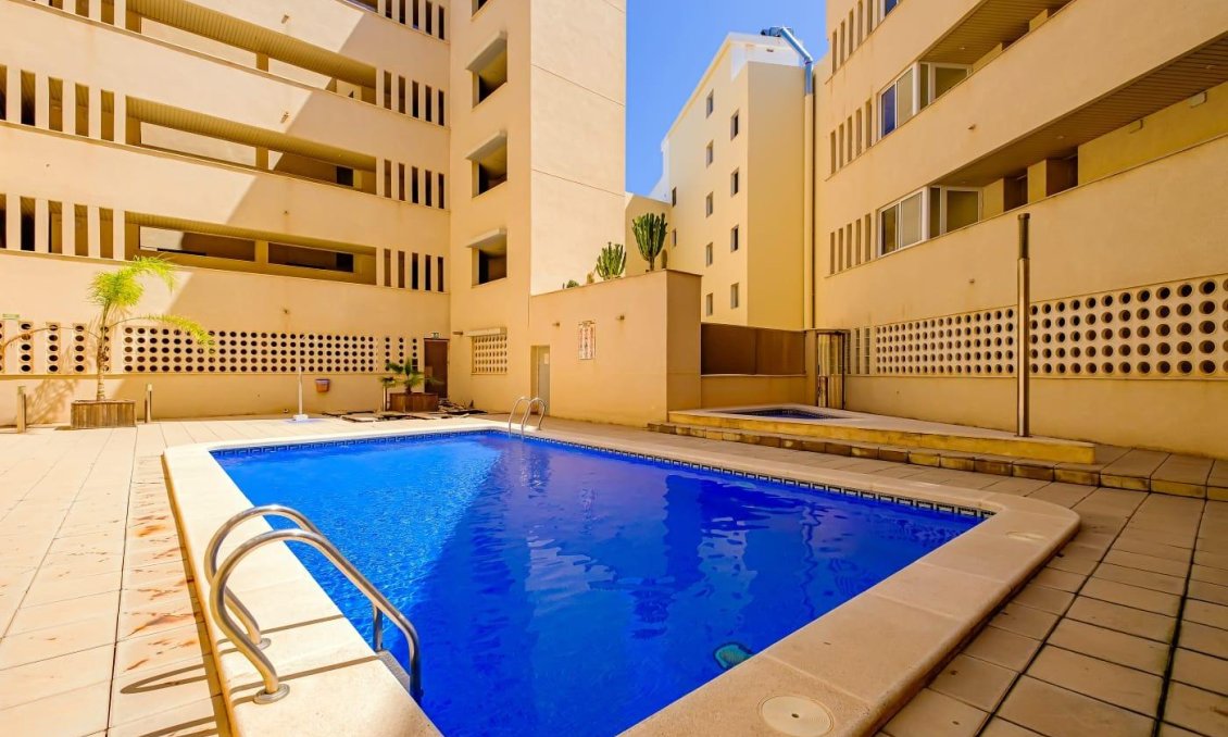 Segunda mano - Apartamento -
Torrevieja - Playa del Cura