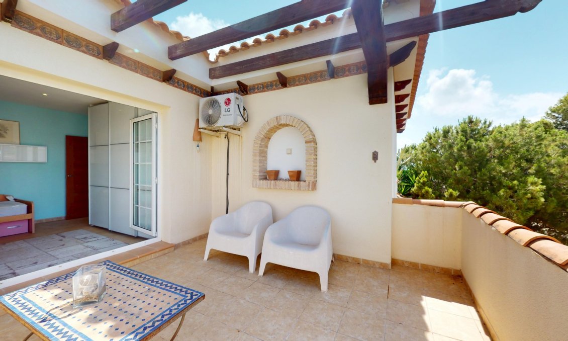 Segunda mano - Villa -
Orihuela Costa - Costa Blanca
