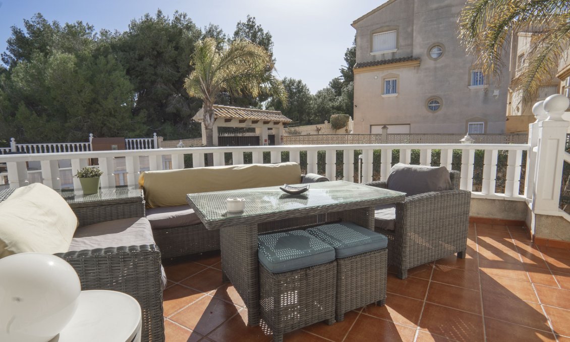 Segunda mano - Villa -
Villamartin - Costa Blanca
