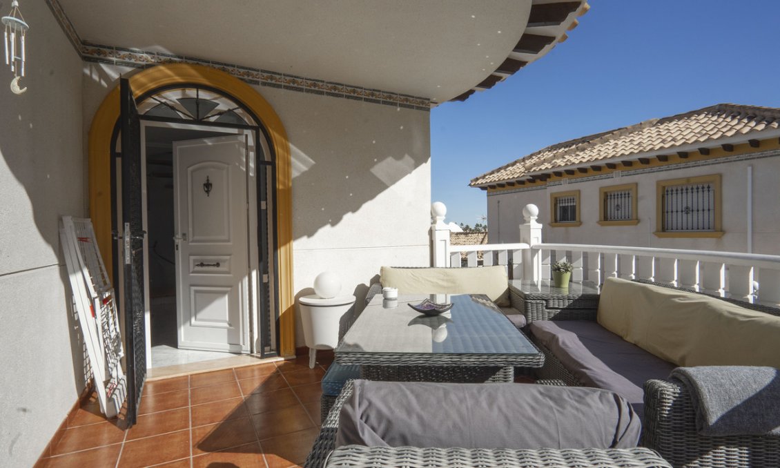 Segunda mano - Villa -
Villamartin - Costa Blanca