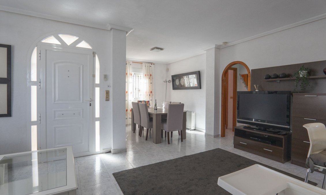Segunda mano - Villa -
Villamartin - Costa Blanca