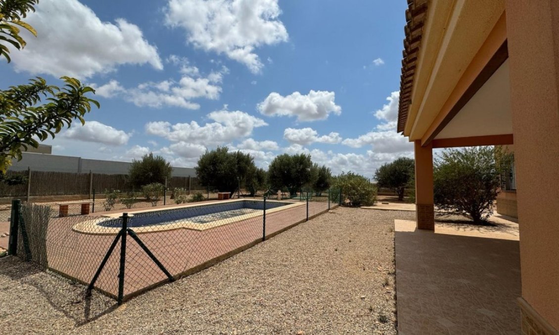 Segunda mano - Town House -
Fuente Álamo - Inland