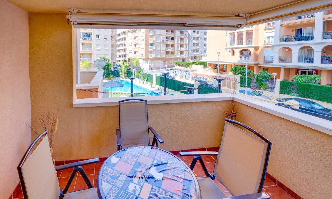 Segunda mano - Apartamento -
Torrevieja - Playa de los Locos