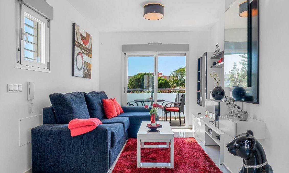 Segunda mano - Bungalow -
Punta Prima - Costa Blanca