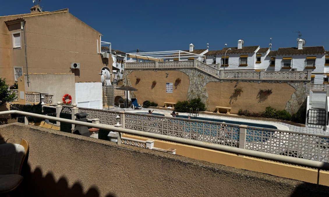 Segunda mano - Apartamento -
San Miguel de Salinas - Inland