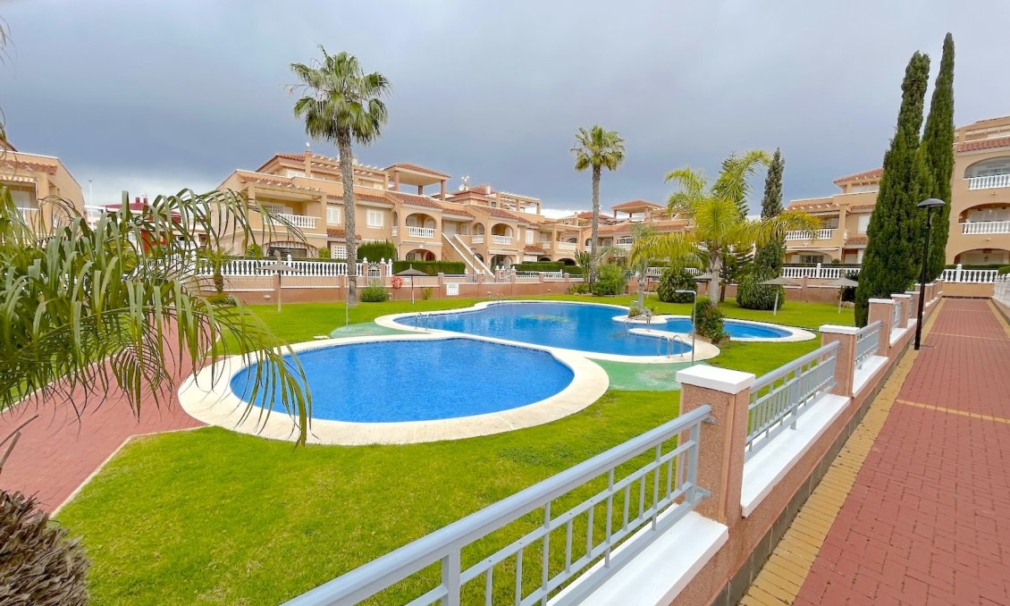 Segunda mano - Apartamento -
La Zenia - Costa Blanca
