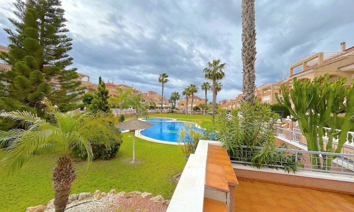 Segunda mano - Apartamento -
La Zenia - Costa Blanca