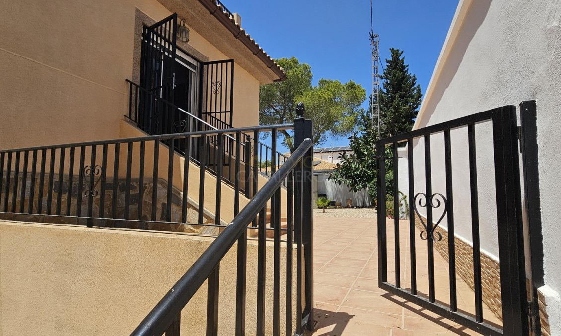 Segunda mano - Villa -
Pinar de Campoverde - Inland