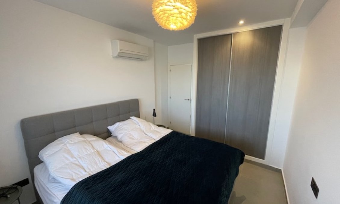 Segunda mano - Apartamento -
El Raso - Costa Blanca