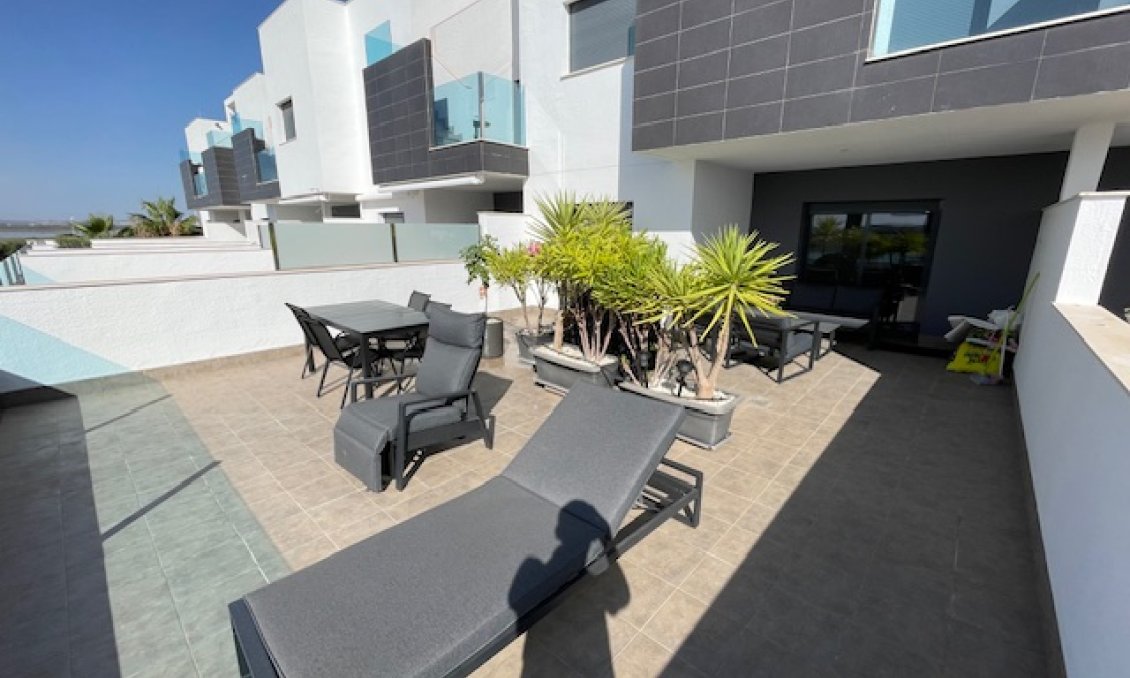 Segunda mano - Apartamento -
El Raso - Costa Blanca
