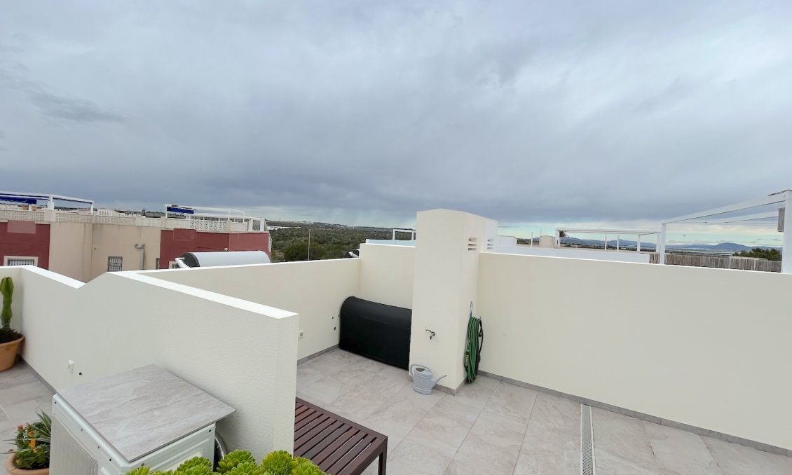 Segunda mano - Apartamento -
Los Balcones - Costa Blanca