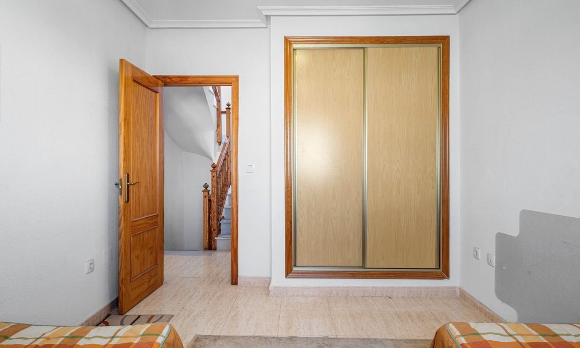 Wiederverkauf - Town House -
Playa Flamenca - Costa Blanca