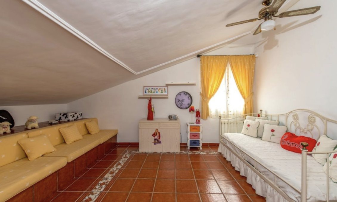 Segunda mano - Villa -
La Mata - Costa Blanca