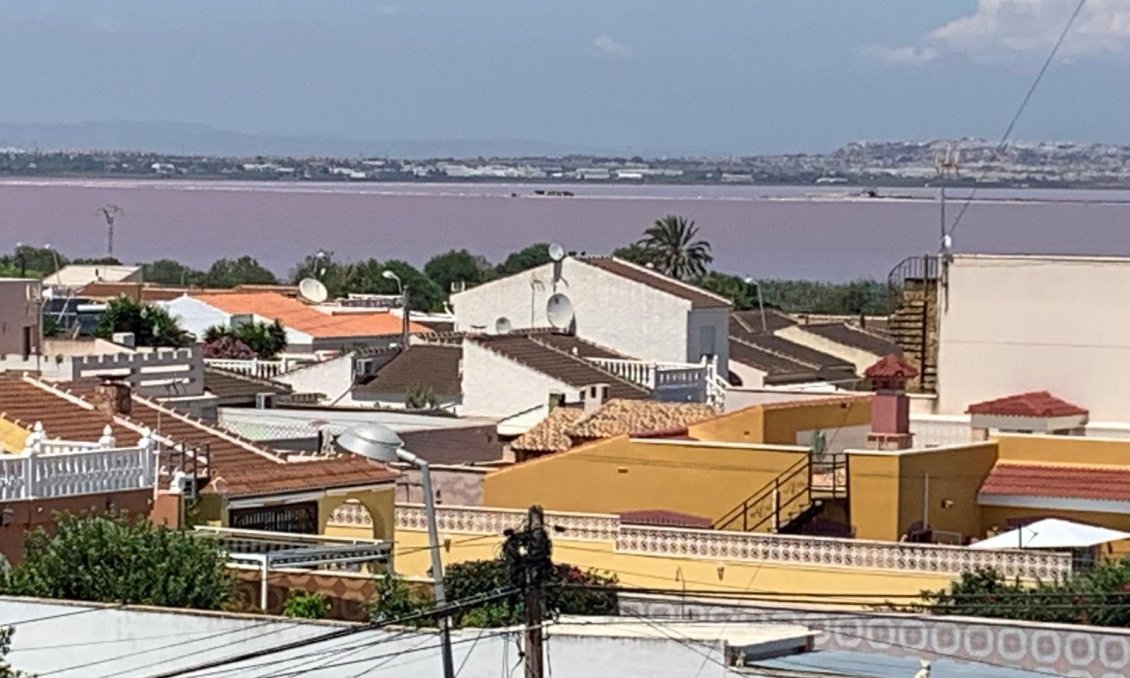 Resale - Villa -
Torrevieja - Los Balcones - Los Altos del Edén