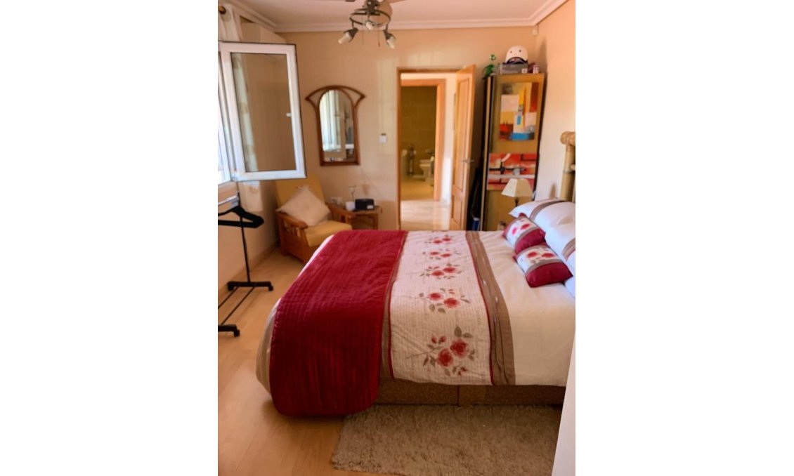 Resale - Villa -
Torrevieja - Los Balcones - Los Altos del Edén