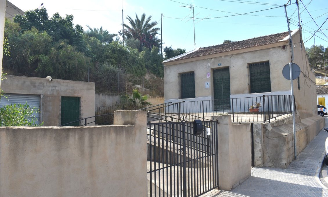 Segunda mano - Villa -
Rojales - Inland