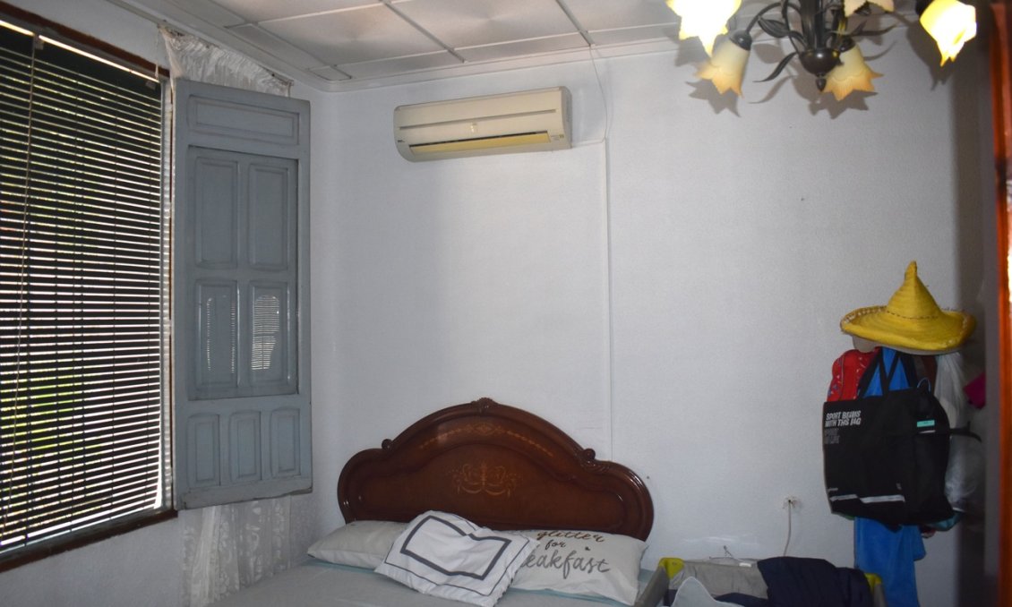 Segunda mano - Villa -
Rojales - Inland