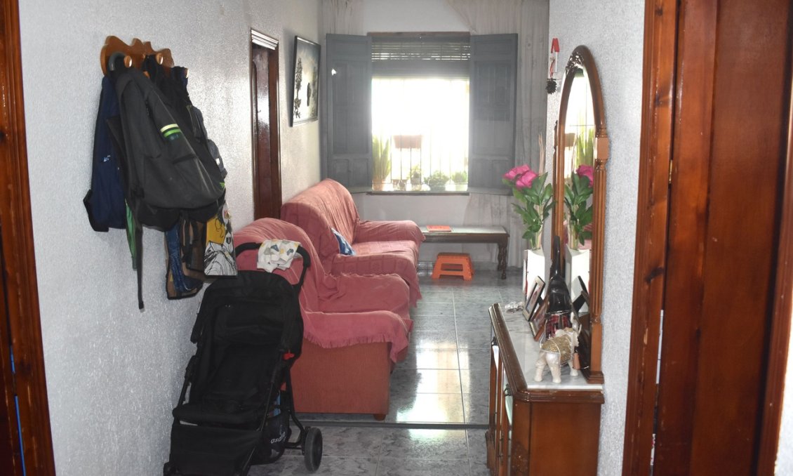 Segunda mano - Villa -
Rojales - Inland