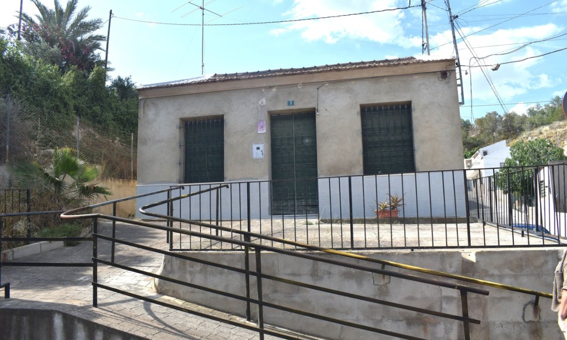 Segunda mano - Villa -
Rojales - Inland