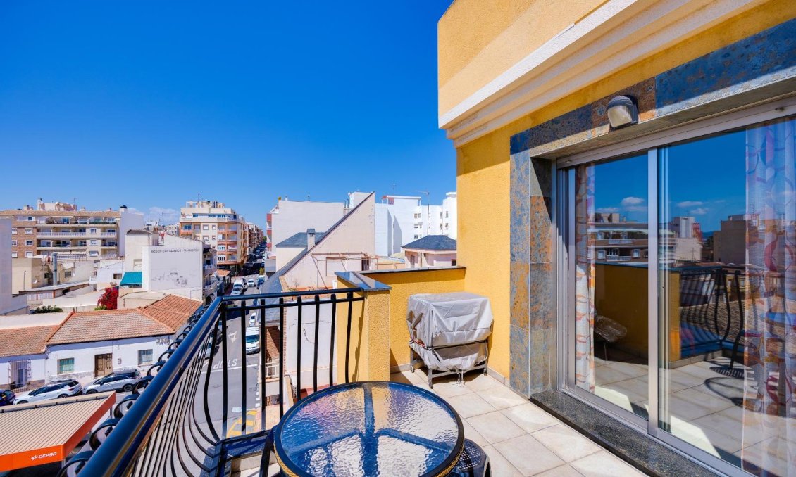 Revente - Penthouse Penthouse -
Torrevieja